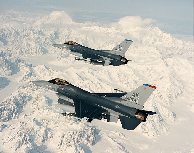 airandspace's tweet photo. On this day in 1974, the General Dynamics F-16 Fighting Falcon took off on its first official flight.

 📸: Photos from the National Air and Space Museum Archives of the F-16 through the years https://t.co/lzay4ypKI3