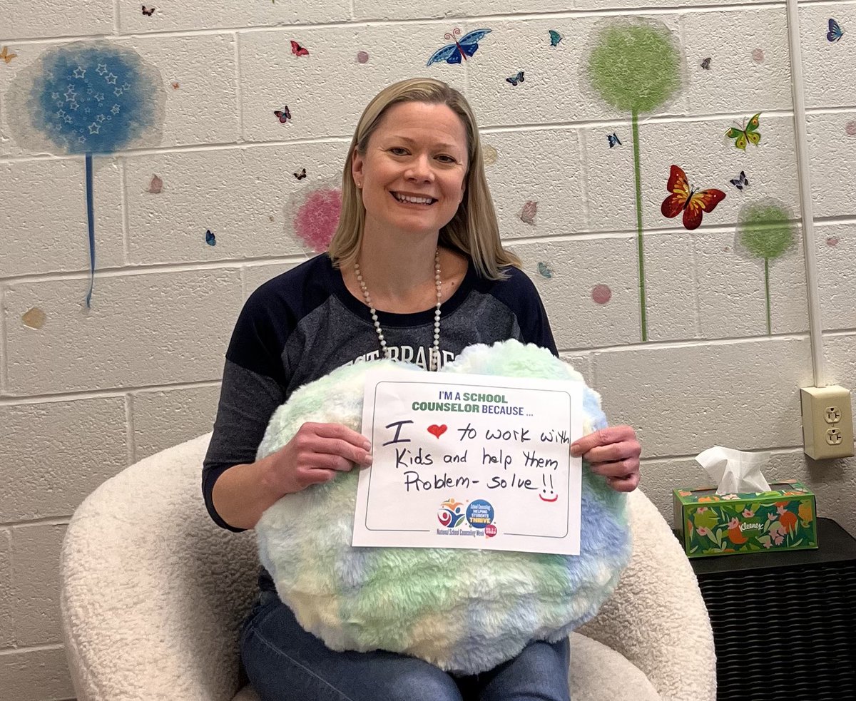 Happy National School Counselors Week. We are so thankful for WB’s Mrs. Sullivan. #schoolismorethanabuilding <a href="/DASD_Schools/">DASD</a> <a href="/dasd_wb/">WB Chargers</a>