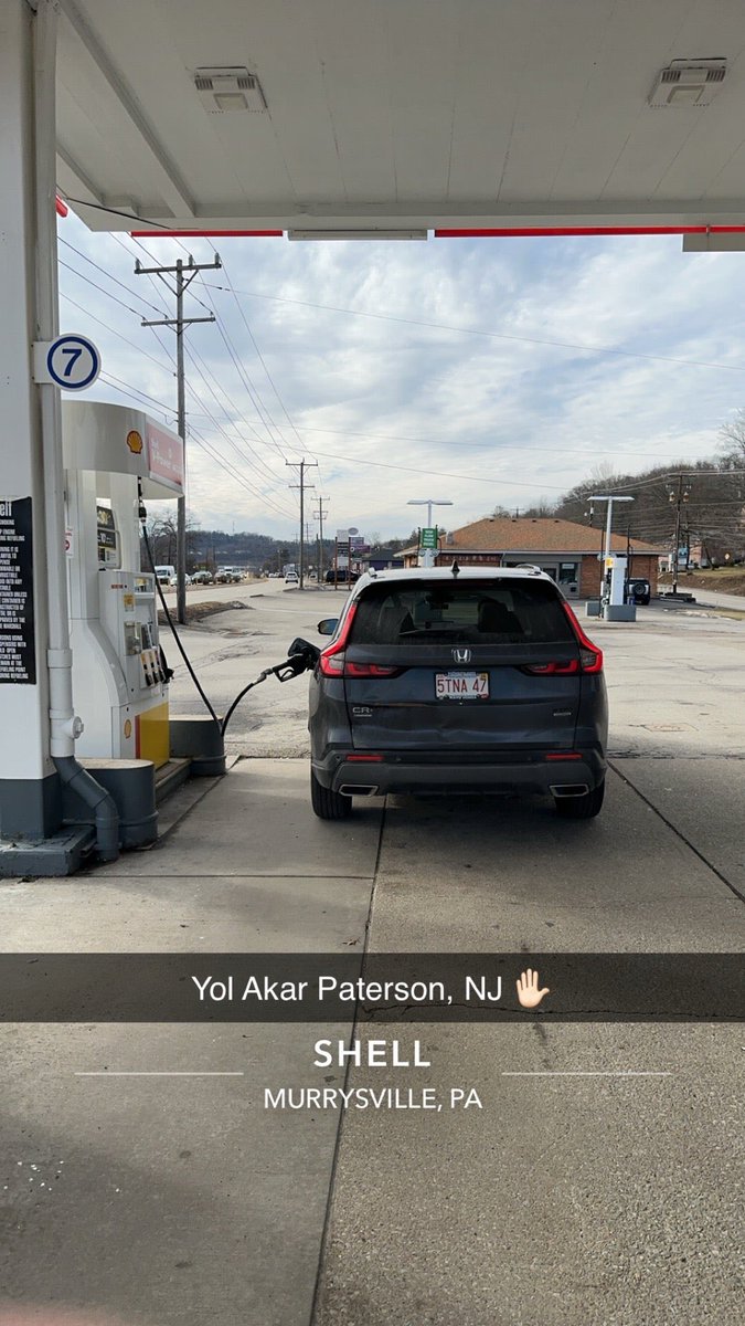 batacakir's tweet photo. I'm at Shell in Murrysville, PA https://t.co/vGl5E9mtYk https://t.co/ORtzdC0E1v