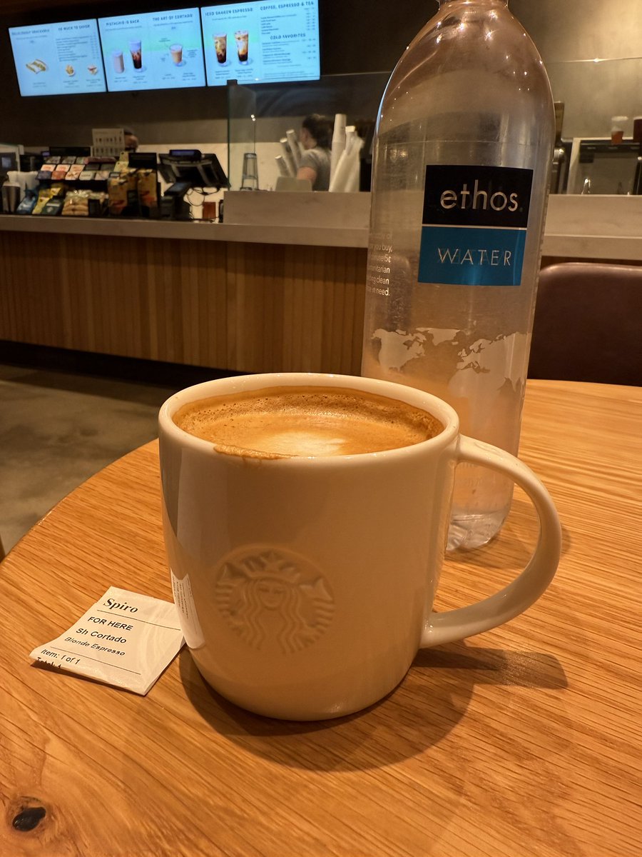 SpiroA's tweet image. Feels like 1999.  Just ordered a cortado at @Starbucks and the young lady asked me if I wanted it in a cute mug. People hanging out and not just picking up mobile orders. Place is clean and inviting. I think Starbucks is back?