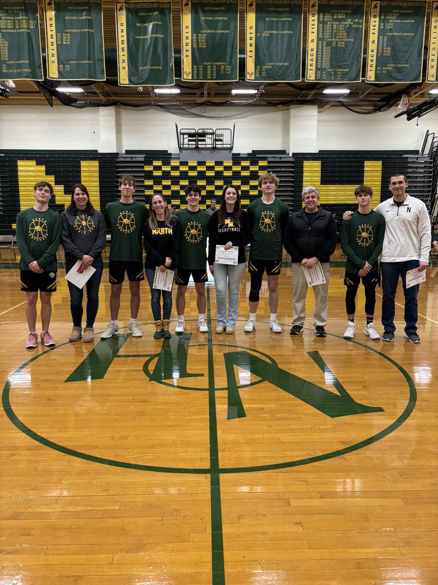 NHHS_Lions's tweet photo. Teacher Appreciation night for Boys Basketball! Teachers, your effort and connection with our athletes is the reason they succeed both on and off the court! THANK YOU for all you do! #lions #pride https://t.co/KsALK1wtqH