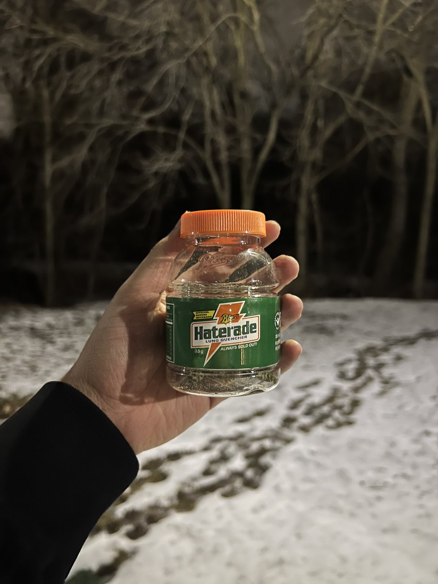 qualitysmoke_co's tweet image. @B_Eazyllc Haterade In Now