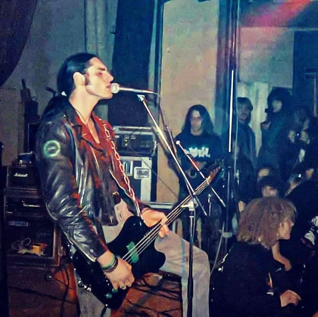 peter on stage 1992