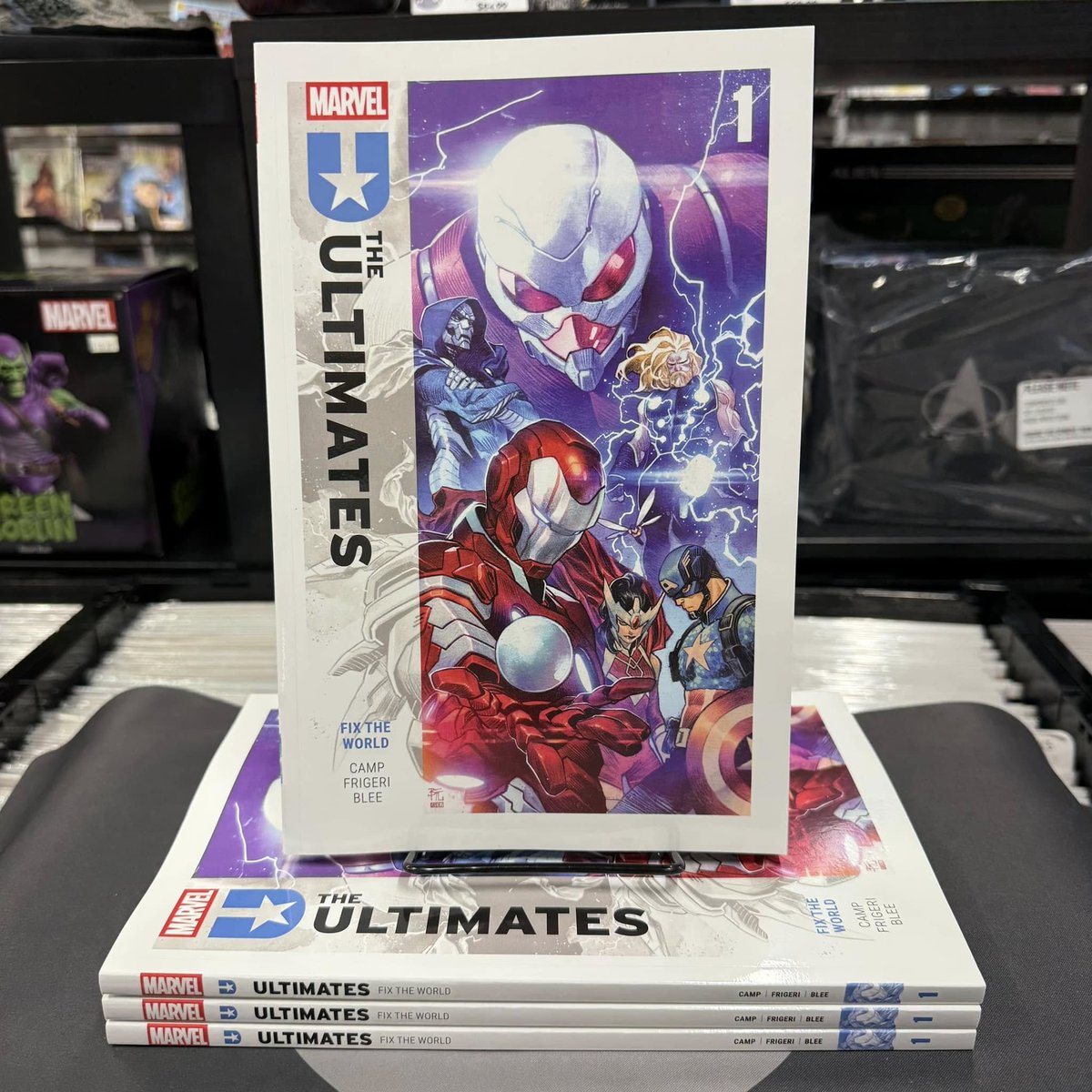 SummitComicsGames tweet media