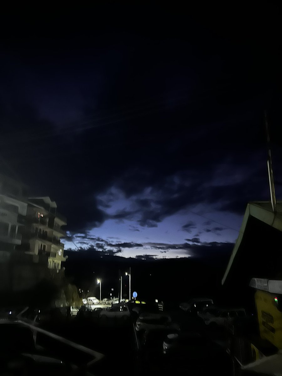 manix_bhushan's tweet photo. #morningsbelike #shimla https://t.co/In6vaOGrpU