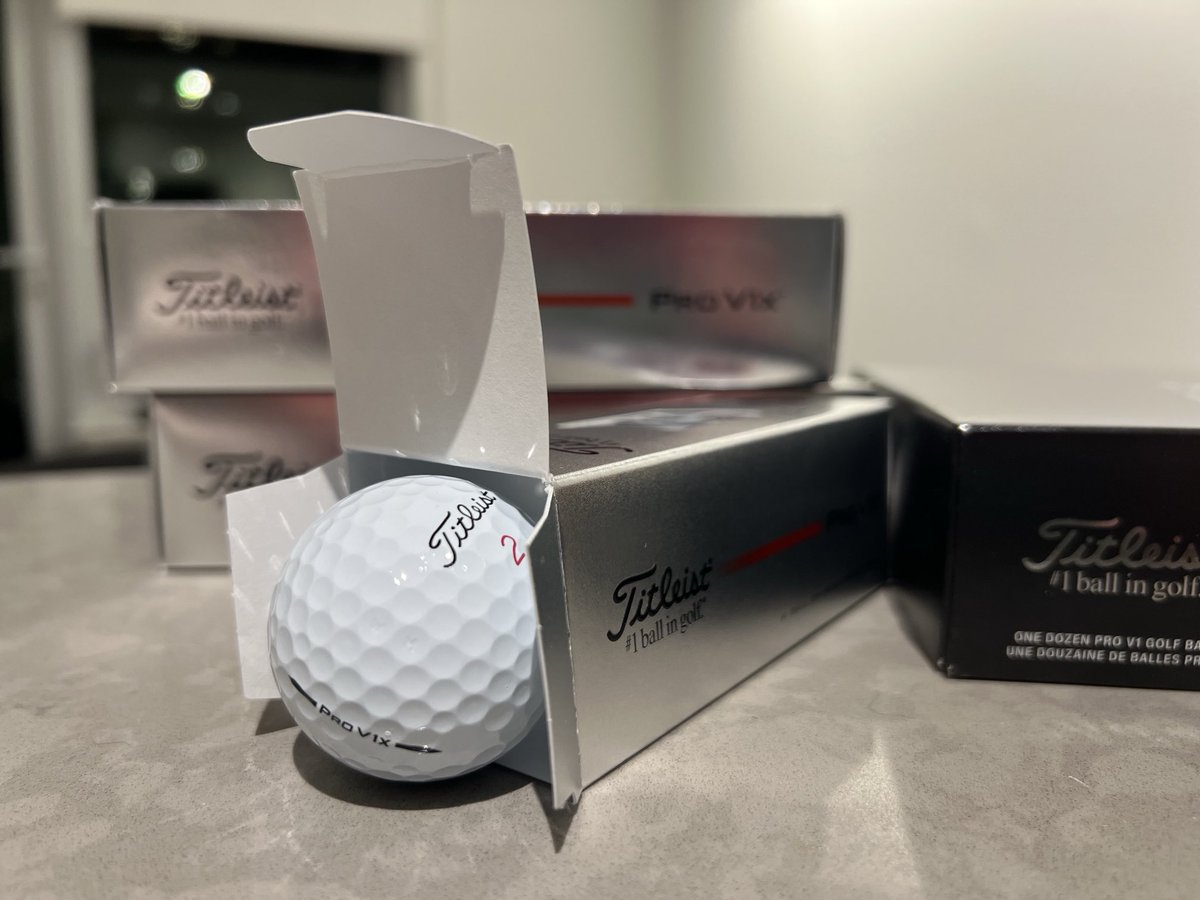 thejeffbrooke's tweet image. Stocked up with a fresh supply of the new Pro V1s from @TitleistCA for 2025. Are you taking the over or under on whether two boxes is enough for the season? 😂