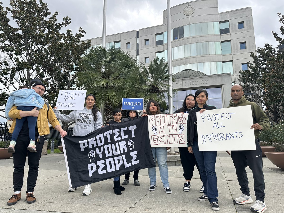In solidarity w/ #ADayWithoutImmigrants we held an action at the Santa Clara County court to lift up the urgent need for our movement to protect ALL immigrants and not leave out undocumented brothers and sisters who were already targeted by a racist the criminal legal system!✊🏾