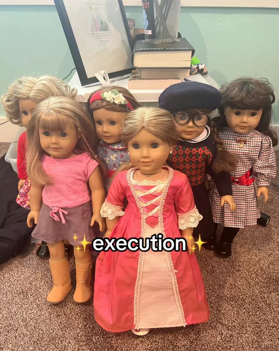 Bitchelorette_'s tweet photo. every season when someone dares to ask for time with the bachelor

#TheBachelor https://t.co/c4iQRy68Rv