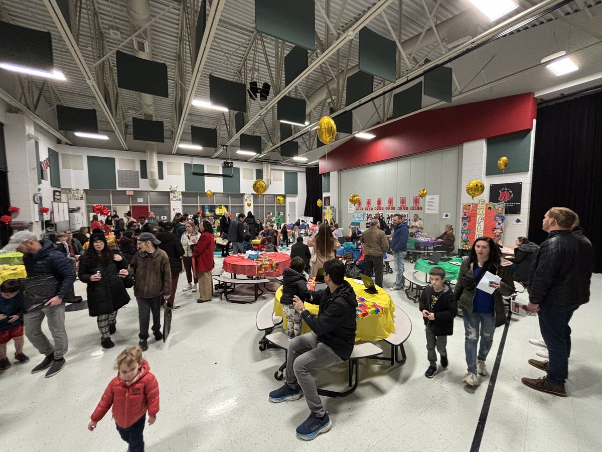 Alexis Siddons (@mrssiddonsart) on Twitter photo Gallery Night 2025! Thank you to the community for making it a success! <a href="/NBSPTO/">North Barrington PTO</a> <a href="/law281/">Dr. Lisa West</a> <a href="/220Arts/">Barrington 220 Fine Arts</a> Gallery Night 2025! Thank you to the community for making it a success! <a href="/NBSPTO/">North Barrington PTO</a> <a href="/law281/">Dr. Lisa West</a> <a href="/220Arts/">Barrington 220 Fine Arts</a>