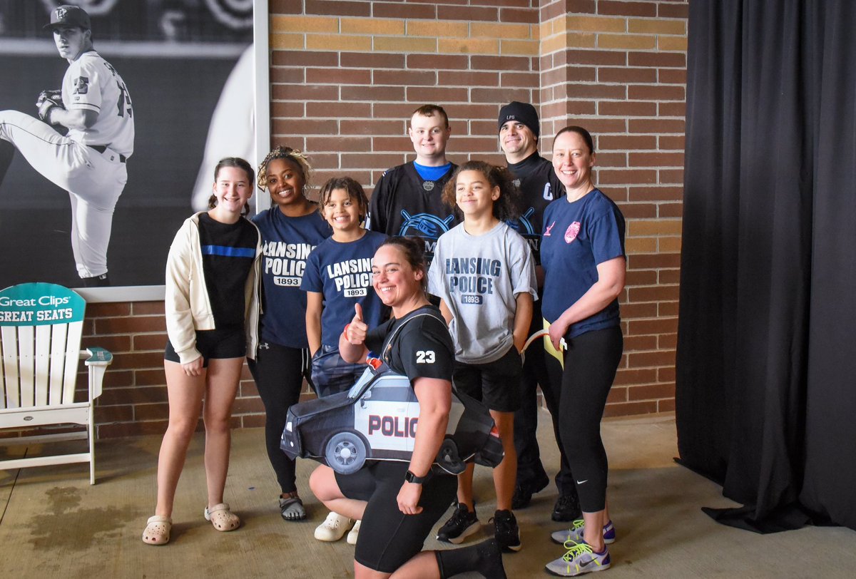 Lansing Police tweet media