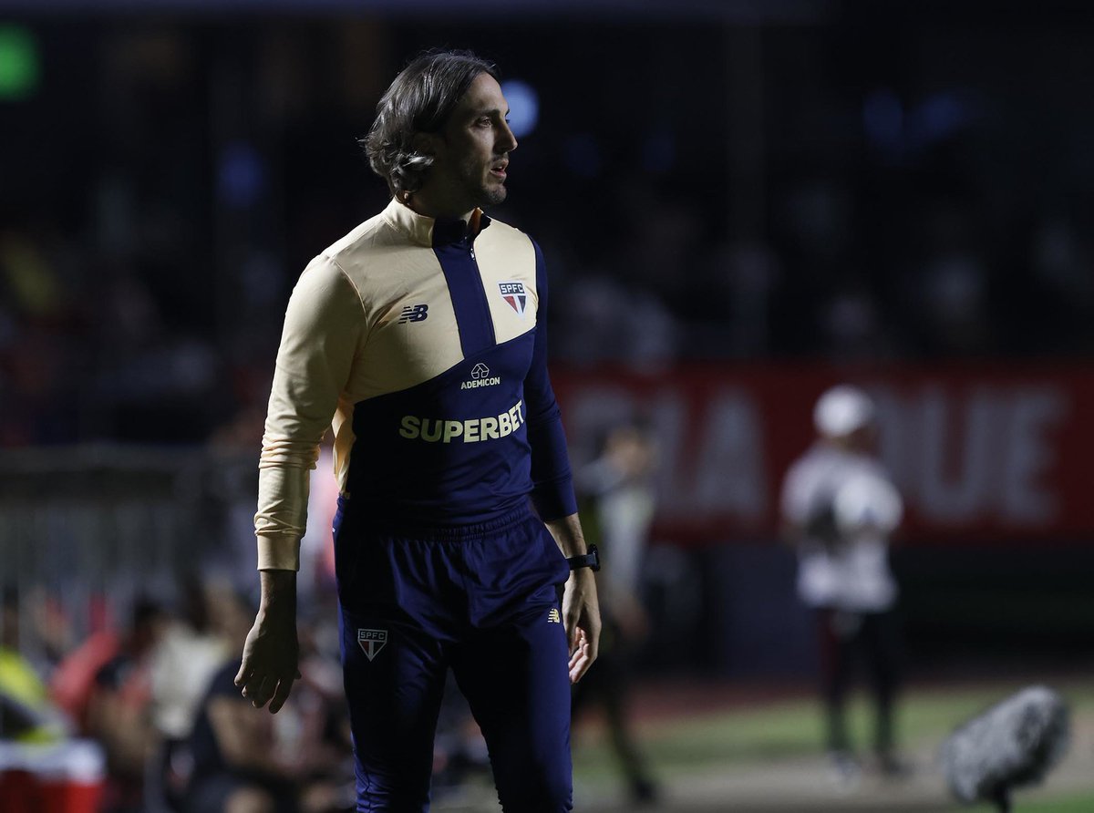 Estamos fechados com você, Professor! 

#VamosTricolor 🇾🇪