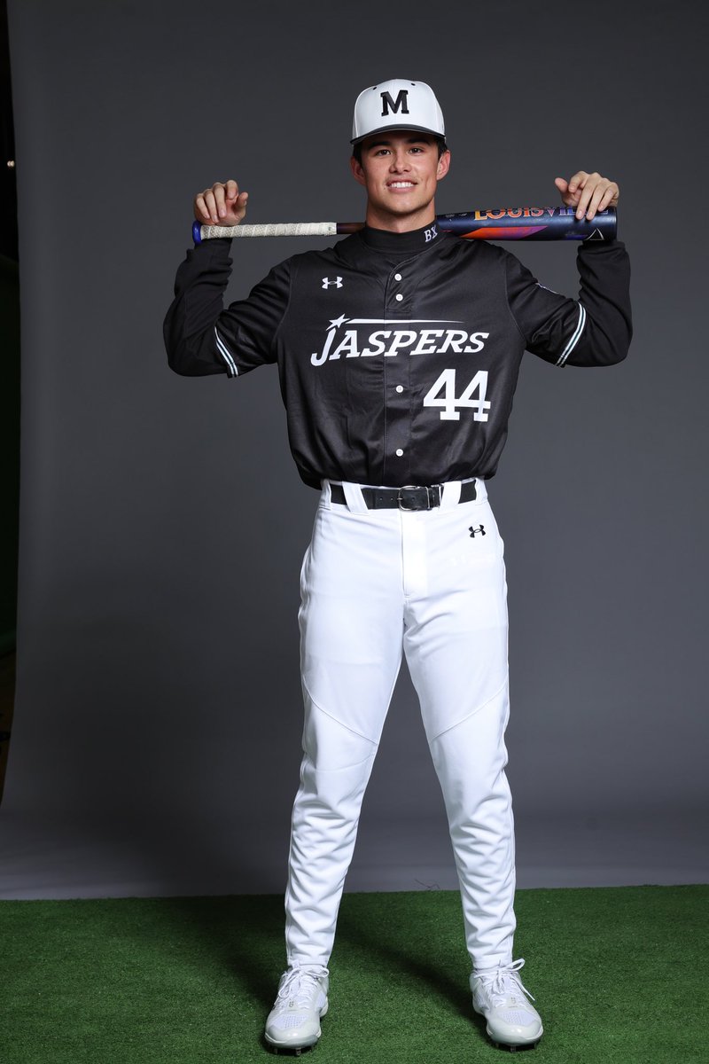 Manhattan Baseball tweet media
