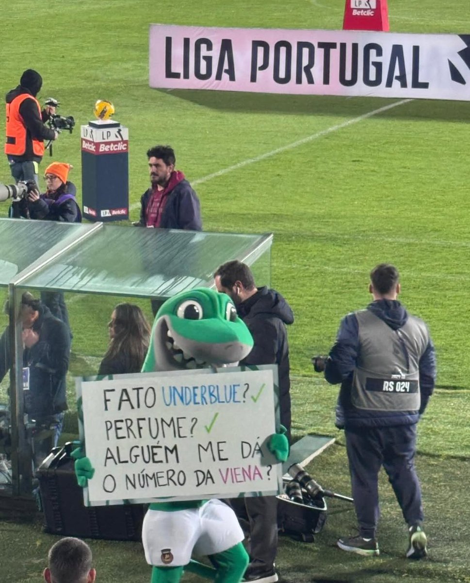 😂 <a href="/FCPorto/">FC Porto</a>