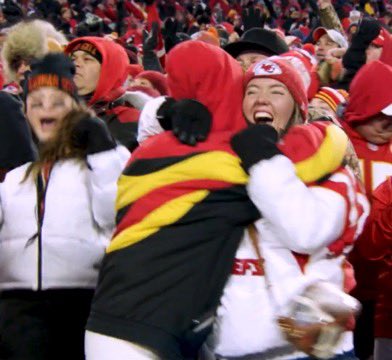 hmcmachen's tweet photo. @ESPNPR @espn 
Help get my sister and I to the Super Bowl! This is us in your promo 3 weeks ago https://t.co/9XTTYEouL2