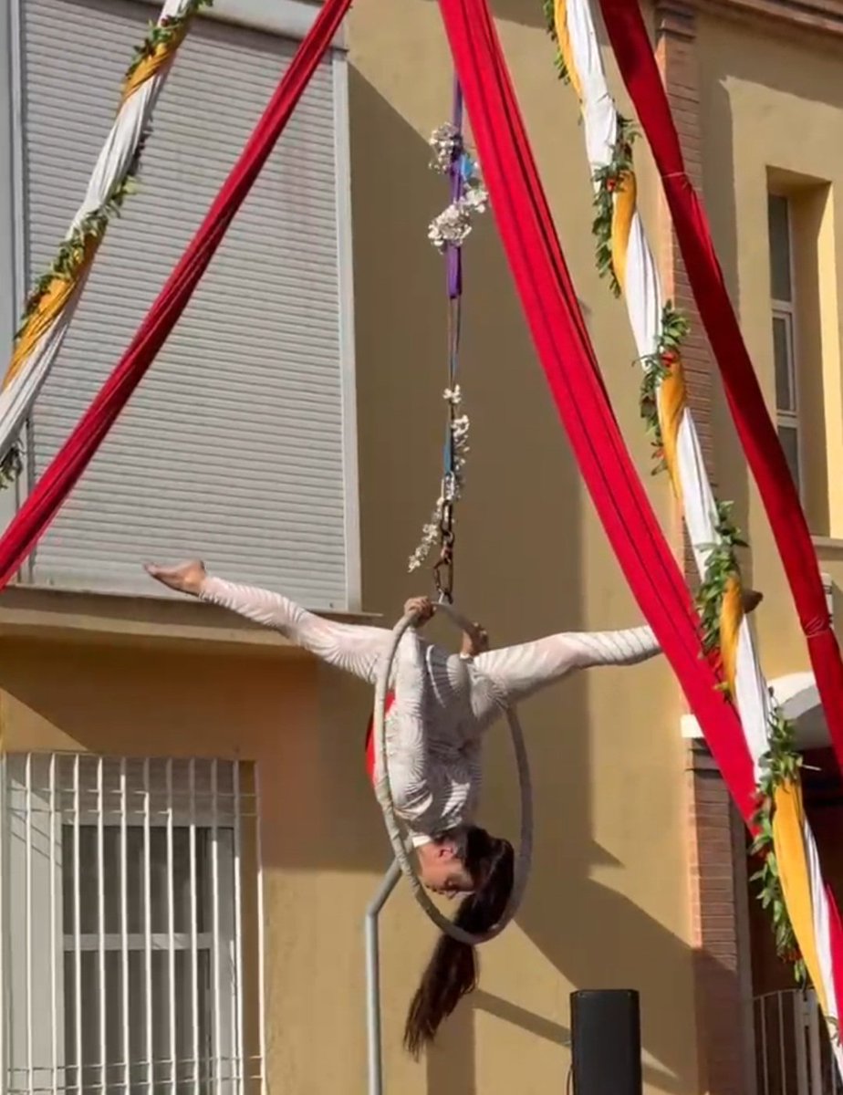 AmanecerEvents's tweet photo. Espectáculos, talleres,animación ,acrobacias y muchas actividades más para toda la familia y todas las edades,#mercadostematicos,#diadelafamilia,#dinosaurios,@jnl1993,@casaljovebur,@FiestasAlacant,@CulturaAlgete,@ajuntburriana,@AjAlbaida,@festesdeCS,@CulturaMurcia,#diafamilia https://t.co/YpkYtBWFGp