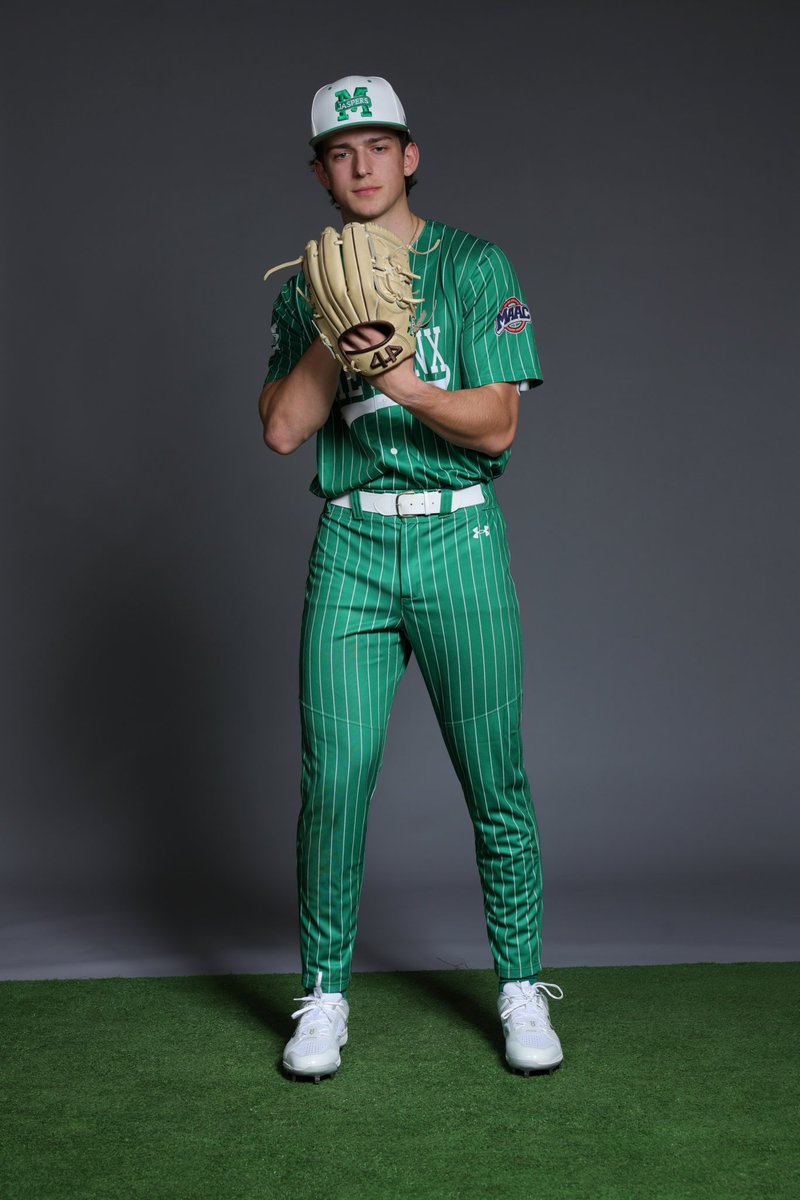 Manhattan Baseball tweet media