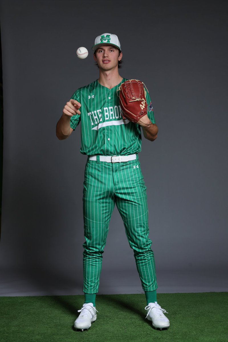 Manhattan Baseball tweet media