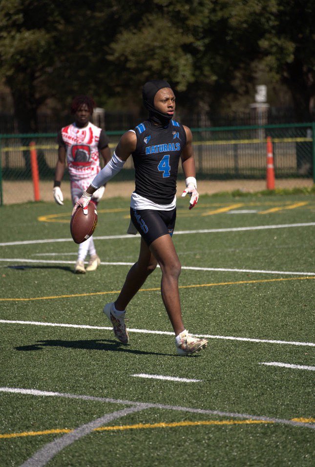 KantGuardK1's tweet photo. Highlights From  7v7 @Coach_D_Jenkins @campmoula_MG https://t.co/poJs2k4ZEJ