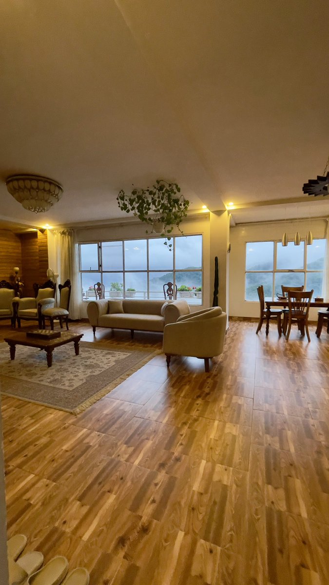 <a href="/SheTweeting/">Shahrzad Beheshtian</a> نارونِ زیبای ما با ویو کم نظیر در جنگلهای رامسر