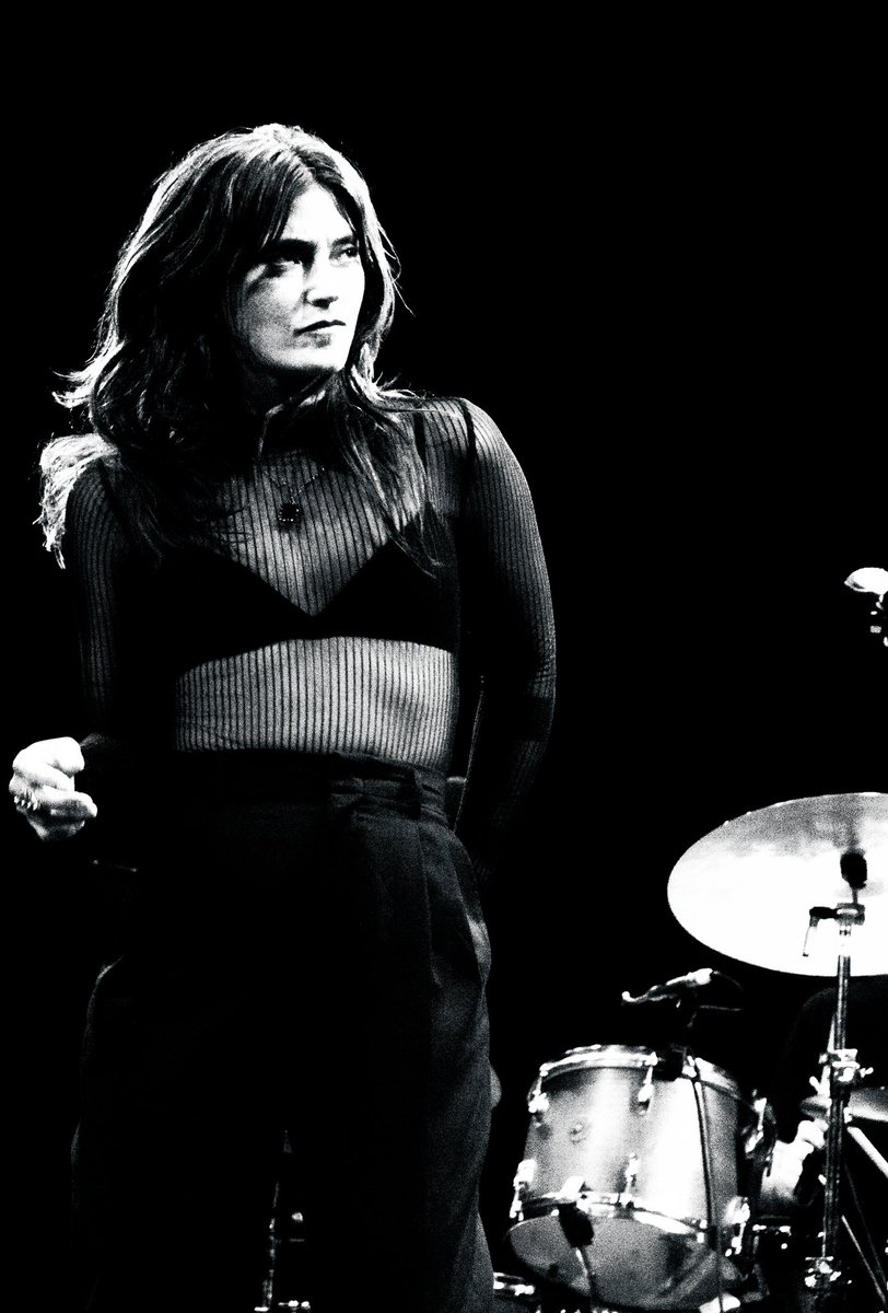 Sharon Van Etten tweet media