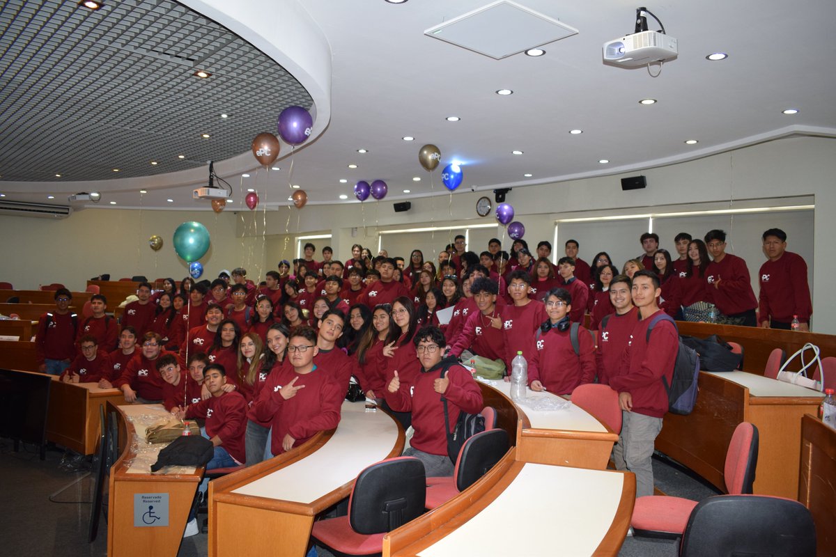 ePC_UCB's tweet image. ¡Bienvenidos a la familia ePC-UCB! 🎉 Nos llena de alegría recibir a nuestros nuevos estudiantes de las Licenciaturas para el Desarrollo. Este es el inicio de un viaje lleno de aprendizajes, crecimiento y grandes oportunidades.

#ePC #UCB #OrgulloePC #FamiliaePC