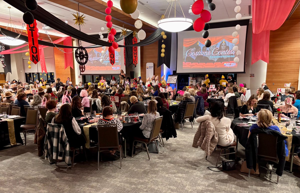 The Twin Metals team loves giving back to our communities through volunteering! Dean DeBeltz volunteered at the <a href="/UWNEMN/">United Way of NE MN</a> Power of the Purse event last week, with proceeds benefiting the organization's Imagination Library program. The theme of the event was "Night at the Movies."