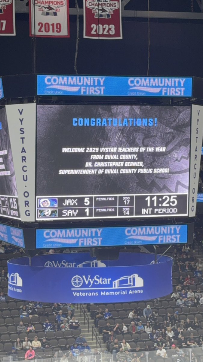 A special shout out to <a href="/OfficialVyStar/">VyStar Credit Union</a> for a magical Friday evening w/ the Jacksonville Icemen and the 2025 Semifinalists for Duval Teacher of the Year! Jacksonville won the game just as our students are winning each day by having these extraordinary educators! <a href="/DuvalSchools/">DCPS</a>