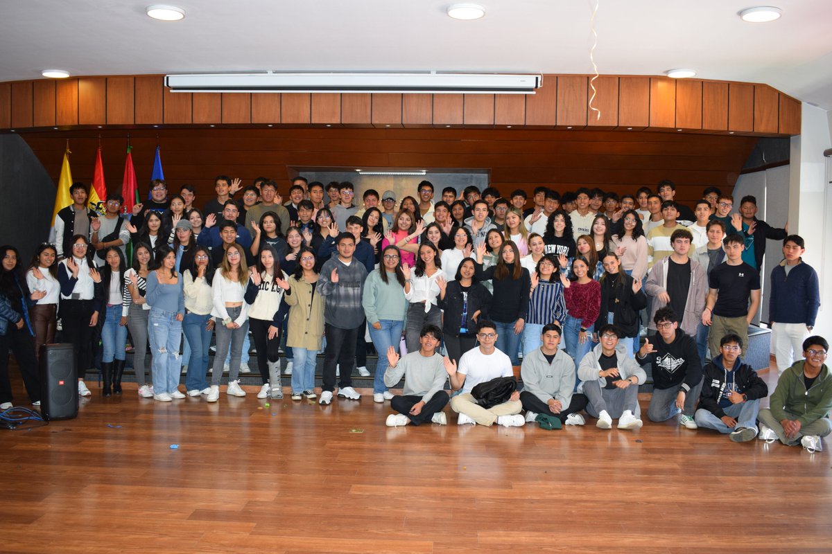 ePC_UCB's tweet image. 📢 ¡Inicio de clases en ePC-UCB! 🎉

Hoy recibimos con entusiasmo a nuestros nuevos integrantes, quienes participaron en una jornada de bienvenida llena de energía, actividades dinámicas y mucha emoción. 💙✨

¡Bienvenidos a la familia ePC-UCB!

#SoyePC #UCB #OrgulloePC