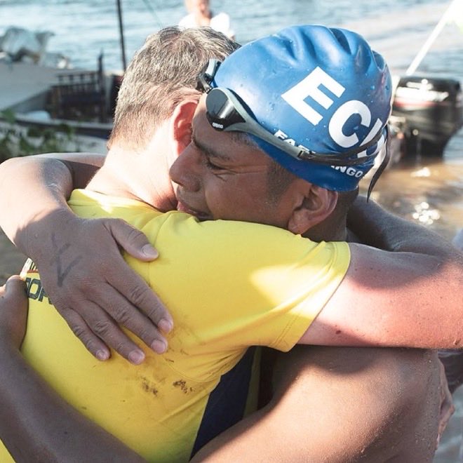 SbastienMlires1's tweet photo. 🇪🇨El nadador machaleño de 24 años David Farinango hizo historia en Argentina y logró el 2do lugar de la 47° Maratón de Santa Fe Coronda (57km). ¡David hizo un tiempo de 8 horas, 56 minutos! Ecuador nunca se había subido al podio de esta maratón. ¡David es un gigante!🔥🇪🇨 https://t.co/x4XR5vTauh