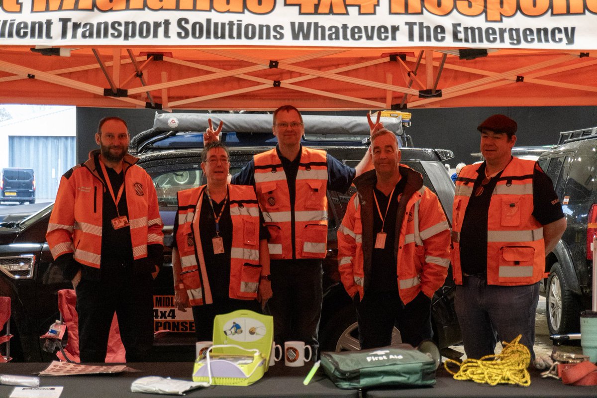 WM4x4R's tweet image. Happy Valentine’s Day! ❤️

We may not bring chocolates and flowers, but our volunteers are always ready to go the extra mile—literally! 🚙💨

Whether it’s in the snow, rain, or mud, we’re here to help when it matters most. 💪

#ValentinesDay #4x4Response #HelpingWithHeart