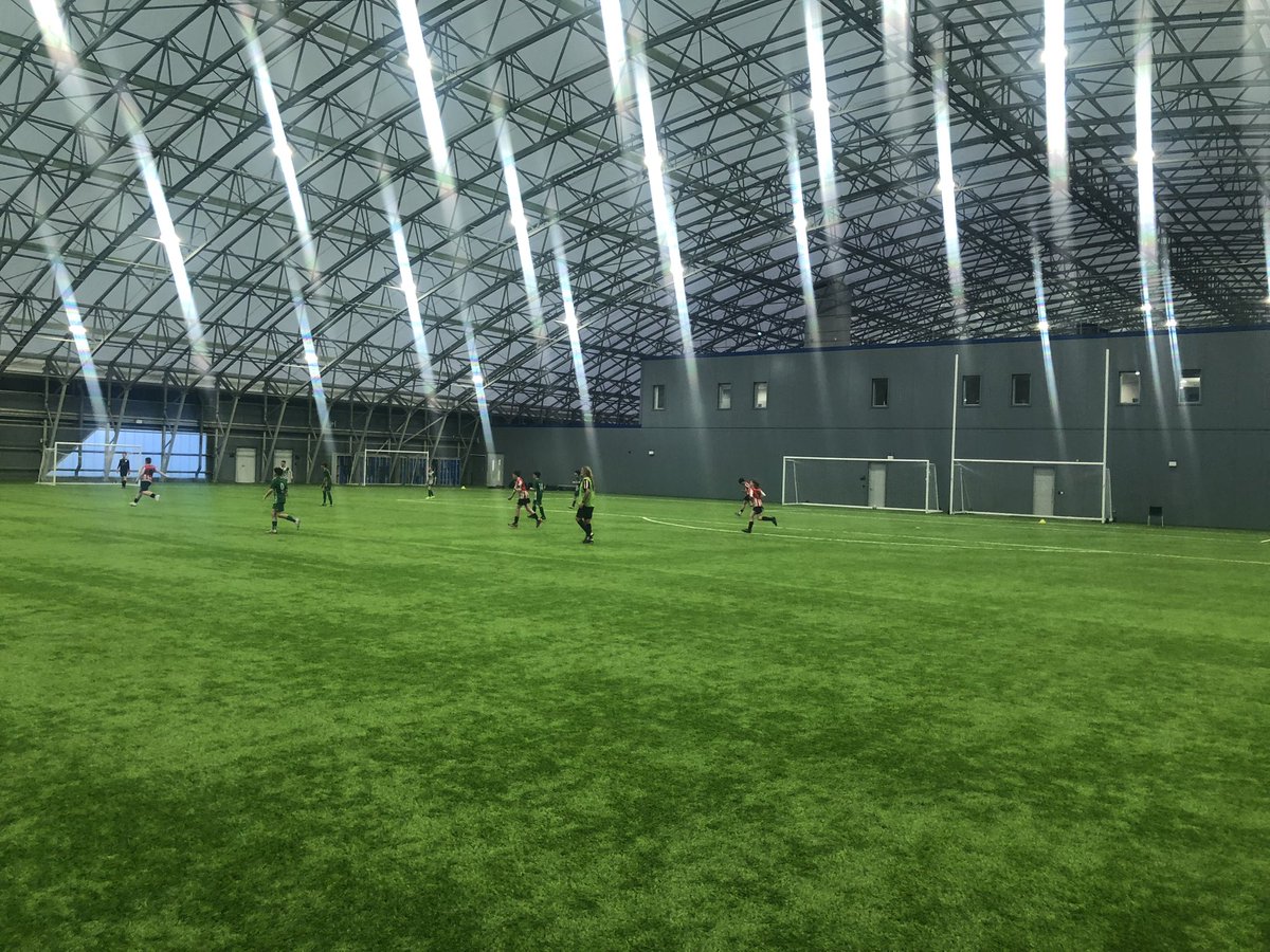 Lee Mooney tweet media