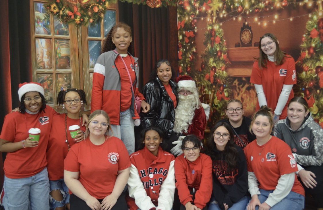 Stebbins Career Tech Center (@shscareertech) on Twitter photo Juniors in Teacher Academy served their community alongside the Riverside Jaycees in December. Service, empathy, and community are essential to succeed in this career field! Our students are rising leaders, and we are so proud of them!
#EdRising2025
<a href="/EducatorsRising/">Educators Rising</a> Juniors in Teacher Academy served their community alongside the Riverside Jaycees in December. Service, empathy, and community are essential to succeed in this career field! Our students are rising leaders, and we are so proud of them!
#EdRising2025
<a href="/EducatorsRising/">Educators Rising</a>