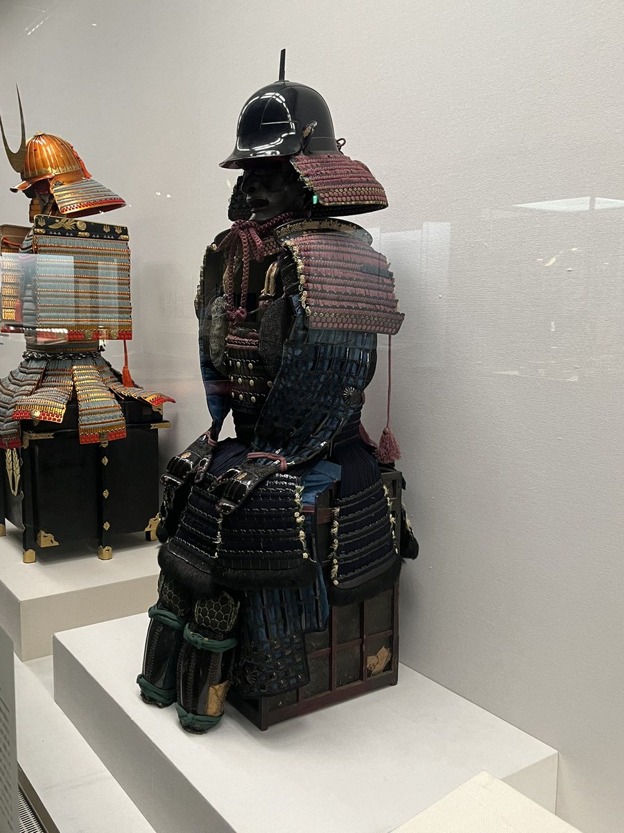 日曜の甲冑活① 肥後国熊本藩3代藩主・細川綱利所用の「黒革包勝色威二