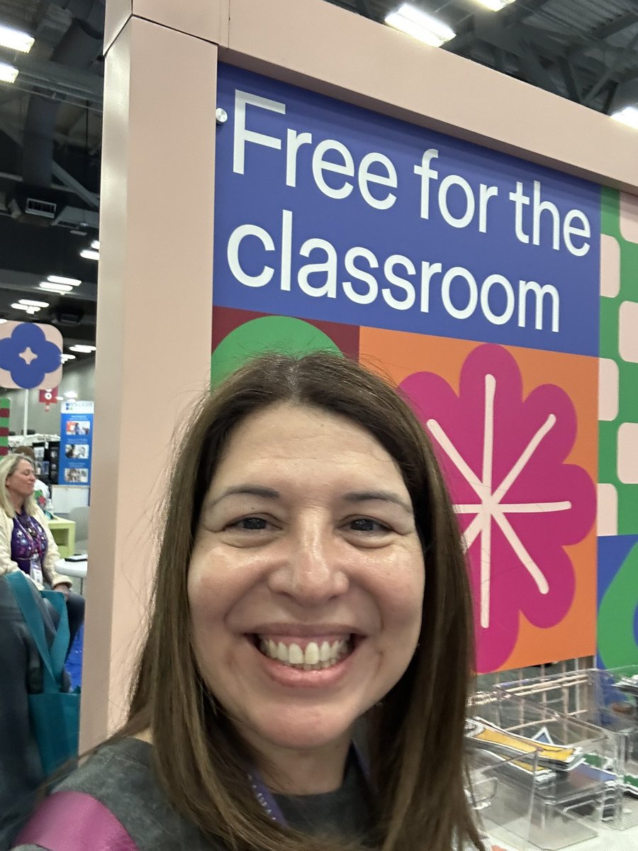 Lazumbapixie's tweet photo. #TCEA #FigmaEdu #Austintexas https://t.co/9IW6kDsZOL