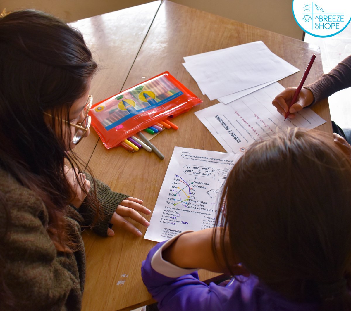 At A Breeze of Hope, we offer English classes tailored for all ages. Adolescents, young adults, and adults engage in written activities to learn and practice the language, while the younger ones reinforce their knowledge through games and videos. 💙

#ABreezeofHope