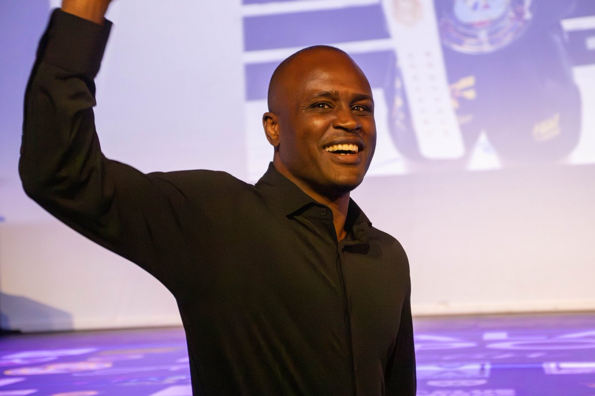 GanarAlcorcon's tweet image. 🏆iEnhorabuena, @nayaneshayman! Nadie mejor que tú para recibir el premio a Mejor Deportista del Año de #Alcorcón.

Un orgullo verte llevar el nombre de nuestra ciudad a lo más alto, no solo por tu talento y pasión, sino también por los valores que representas dentro y fuera del…