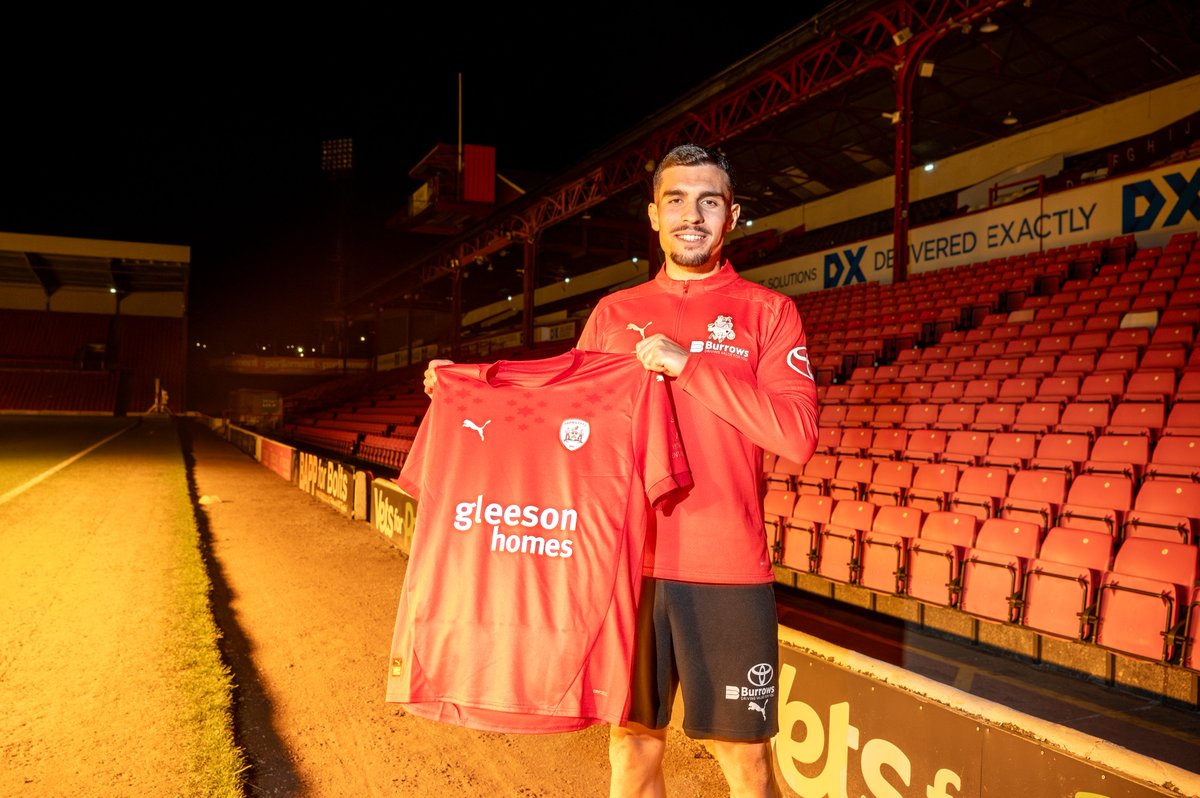 BarnsleyFC's tweet image. Our new man ✍️🇫🇷