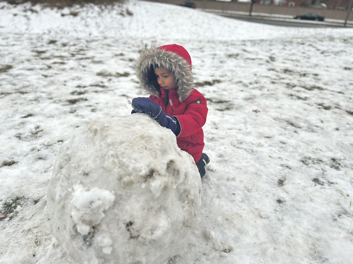 MsJiJionline's tweet image. Winter is not a season, it&apos;s a celebration. 
#outdoor #play at #PLASP