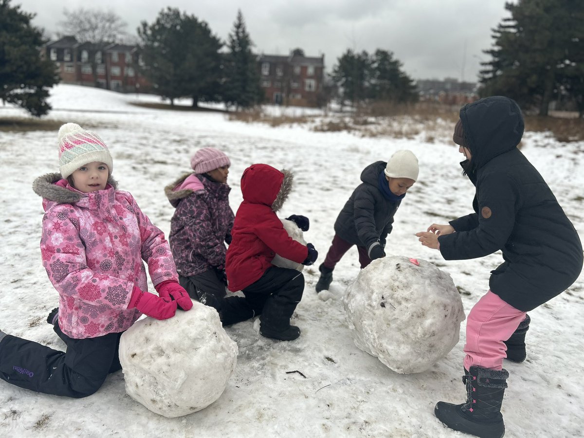 MsJiJionline's tweet image. Winter is not a season, it&apos;s a celebration. 
#outdoor #play at #PLASP