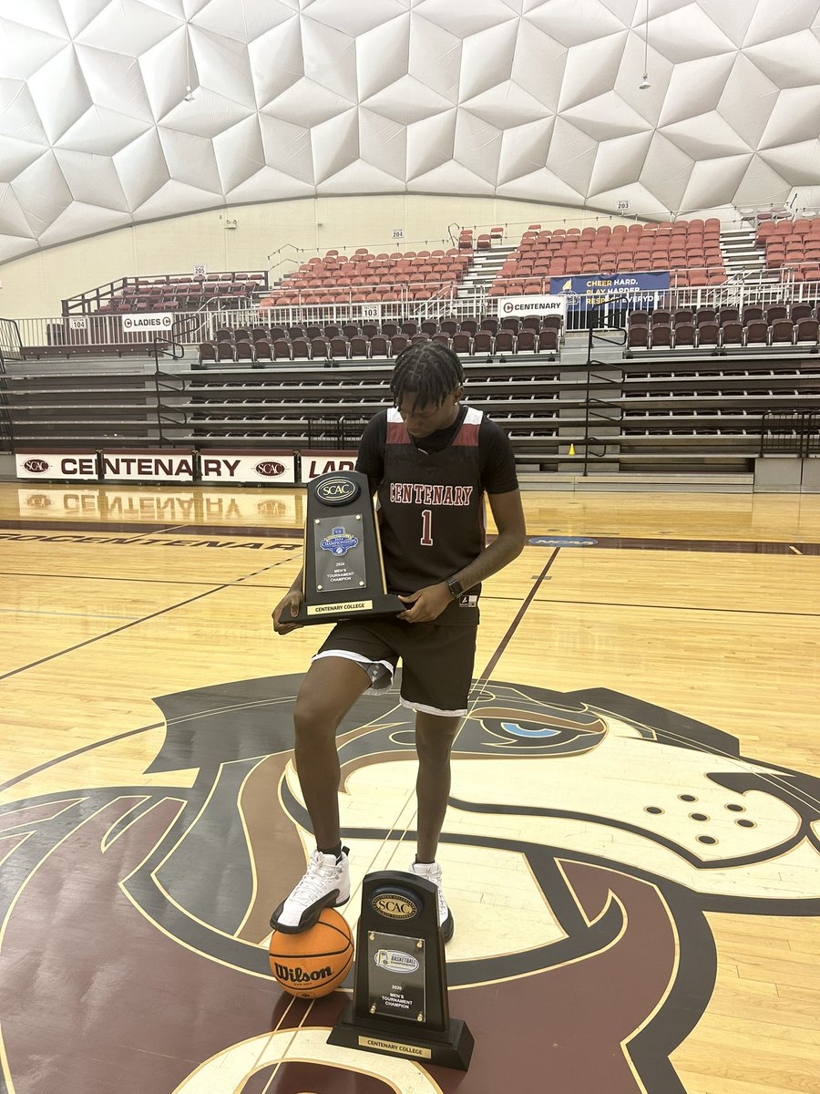 Amarrion White tweet media