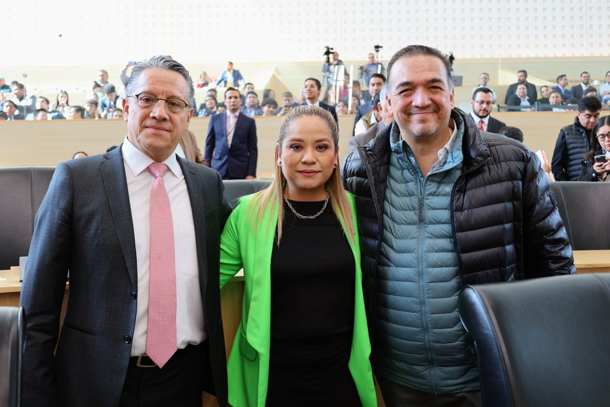 SContrerasMX's tweet photo. Los @DipVerdeGto en Guanajuato respaldamos al Lic. Gerardo Velázquez Alatriste como el nuevo titular de la Fiscalía General del Estado.

Hoy comienza una nueva etapa para la procuracion de justicia en nuestro Estado y desde el @CongresoGto estaremos vigilantes e insistentes de que se den los resultados que por más de 15 años los guanajuatenses hemos exigido.

#SumandoContigo #LXVILegislatura