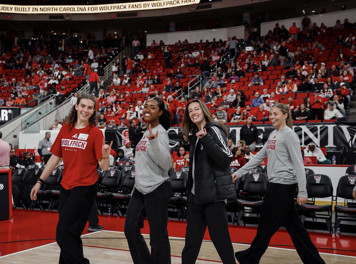 Congratulations to our CAT Scholar Athletes who were recognized on Saturday! 

#PackWSOC | #GoPack