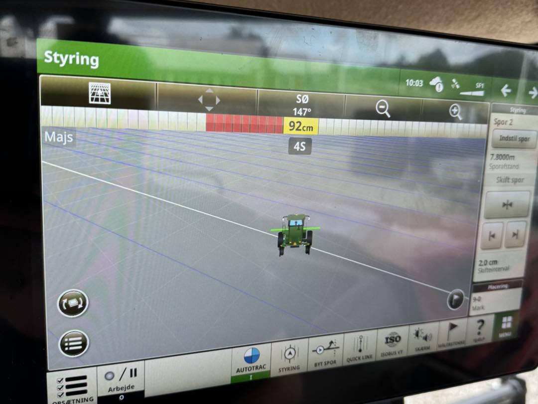 SolSteerAU's tweet photo. #SolSteer makes it possible Follow your Deere 💚 guidance lines with a mixed fleet. 🚜 🔴🔵⚫️ 07 4633 2790 ✅ Want to download and read about SolSteer Australia ? ✅
Click this link and grab a copy of the brochure https://t.co/XSUCUGHG7E https://t.co/4ZdwZvPACq
