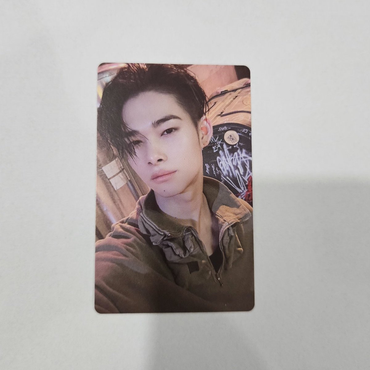 yooncard_'s tweet photo. venda/vendo 🛒✨️

- 20 +frete
- envio na mesma semana da compra 
- tenho apenas um feedback por ser uma das minhas primeiras vendas, mas mando fotos e att durante todo o envio

📌 venda enhypen, photocard niki, venda niki https://t.co/Sa4Wl0SpqV