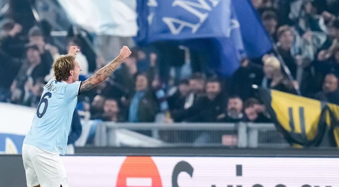 Giornalista: “Sembra che tu giochi qui da 10/15 anni”
#Rovella: “Beh speriamo veramente di farli questi 10/15 anni qua”.