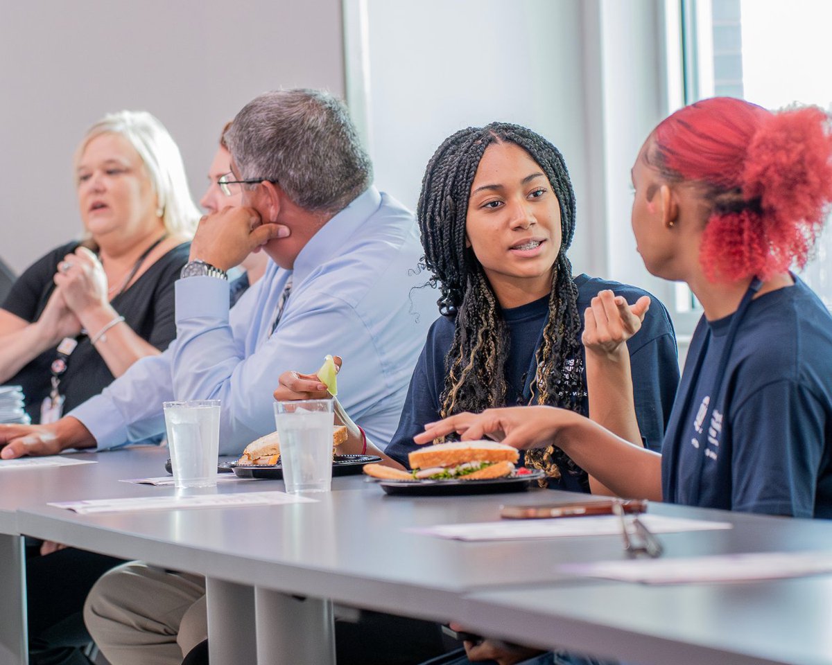 Wichita Collective Impact ☀️ tweet media