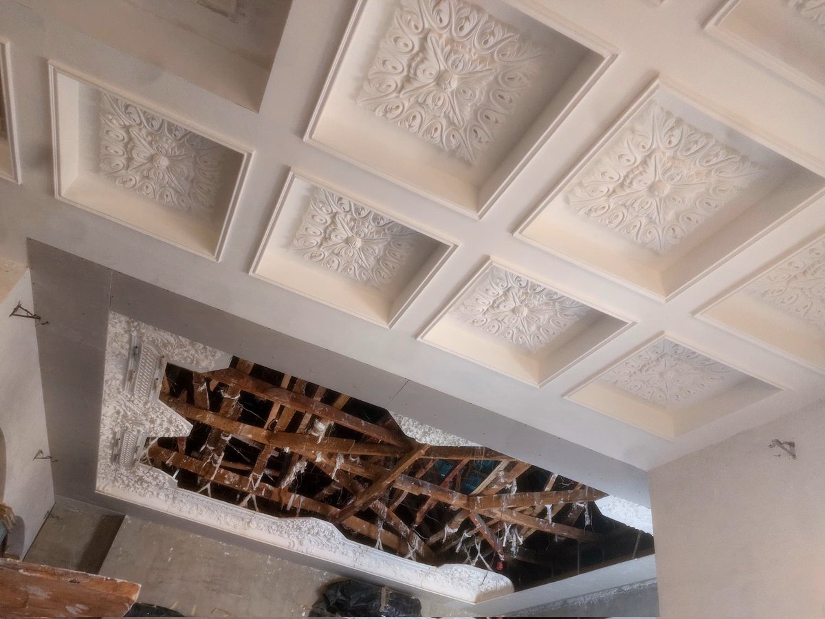 GcloudIntegral's tweet photo. Contact us: 08022804902 for your Interior and Exterior finishing..

#project #work #abuja #lagos #church #Mosque #kano  #construction #interiordesign #Exterior #indoor  #maitama #asokoro  #Maiduguri  #Nigeria #masjid #construction #pop #gypsum #design #ceiling #jahi #katampe https://t.co/TllJVjNRFB