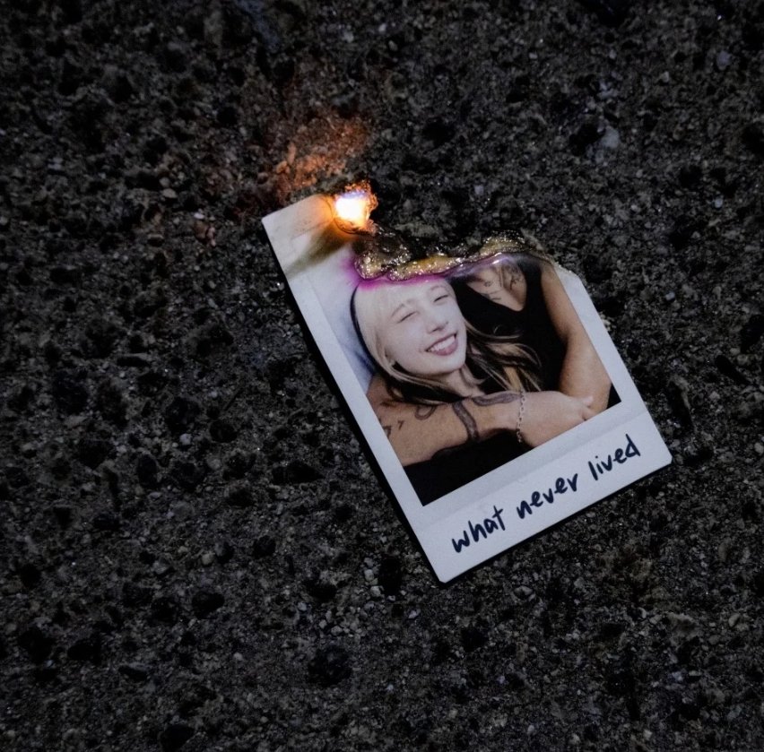 Andisita56's tweet photo. The official video for "what never lived" has reached half a million views in 4 days, congratulations Hannah you are doing an amazing job ๐๐ @hannahhbbahng
#hannahbahng #whatneverlived #StreamWNL t amooo https://t.co/L2fb7vyjkX