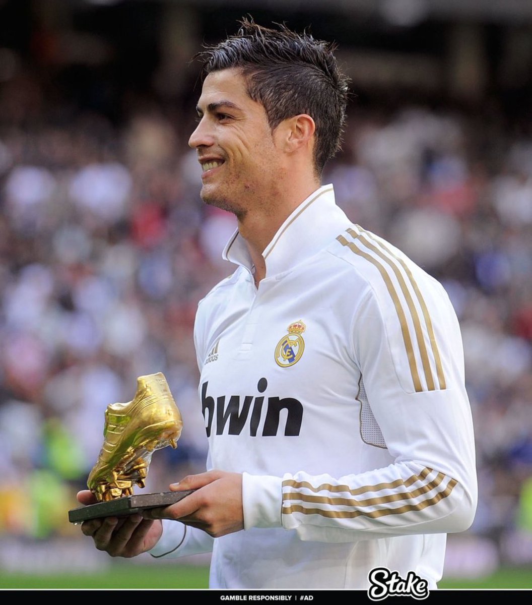 A Cristiano Ronaldo lo elegimos de ídolo por estas cosas más allá de lo futbolístico. En un mundo de falsos humildes donde todos buscan ser queridos y el aplauso de la gente, él representa la rebeldía y la sinceridad por encima de todo aunque le haya costado caro a nivel