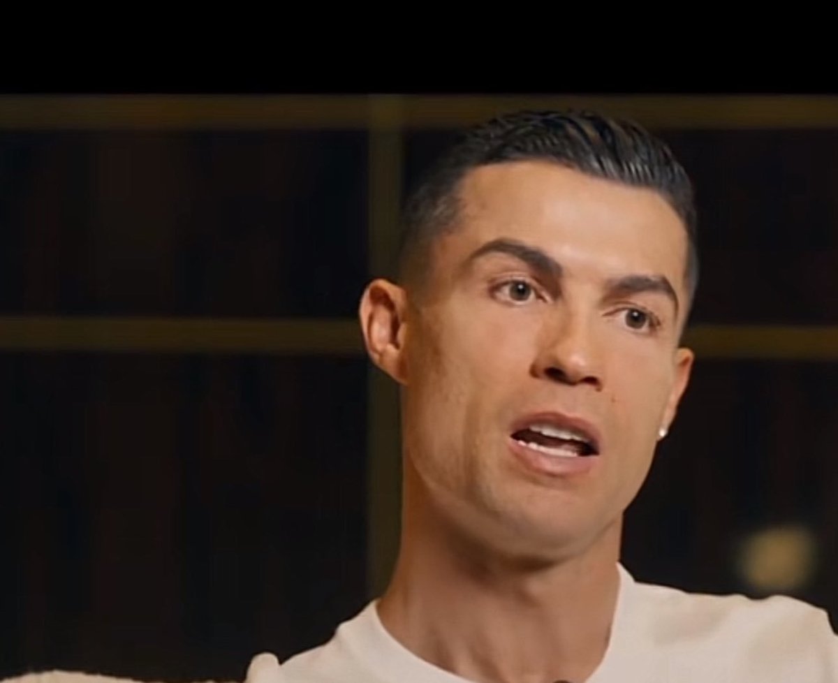 viralenspain's tweet photo. ¿Qué te ha parecido la entrevista a Cristiano Ronaldo?

❤️ ¡Bah! No me ha gustado. 
🔄 ¡Me ha encantado https://t.co/quXZHqzSzZ